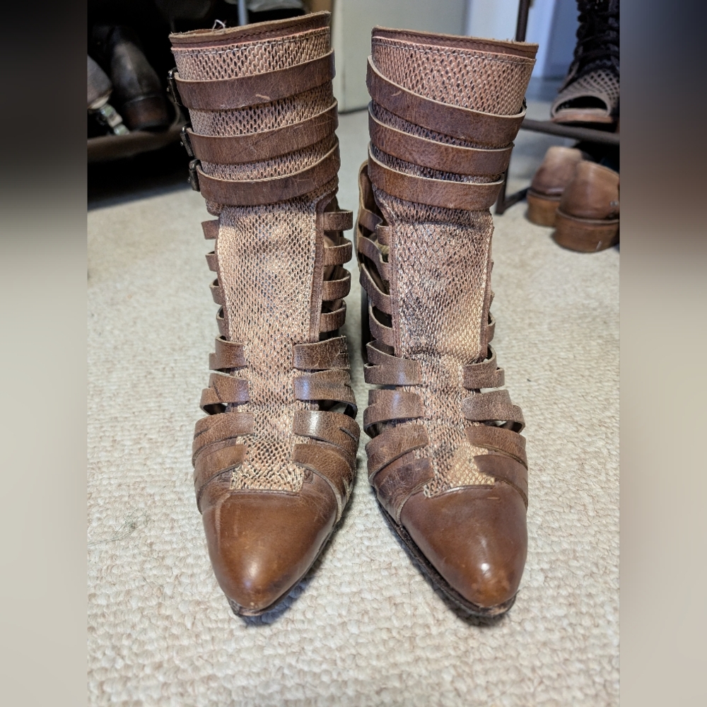 Brown Strappy Women's Shoes